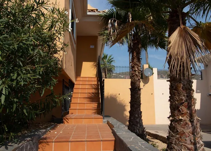 Anja * מוטקסאמל