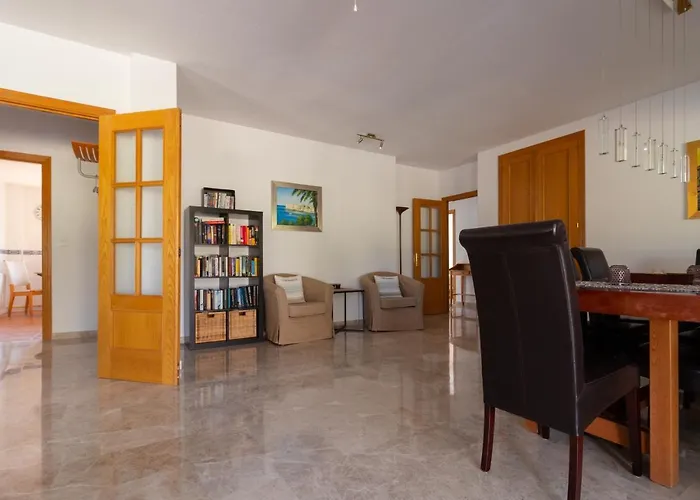 Anja 빌라 무트자멜